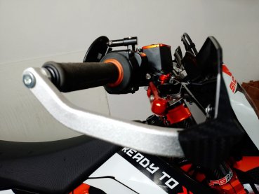 Handguards Handschützer Schwarz, Weiß, Carbon Optik passend für Husqvarna 701 Supermoto Enduro