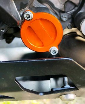 Ölfilterdeckel orange passend für KTM 1290 Super Duke Adventure RC8