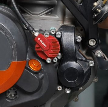 Tuning Ölfilter Deckel Rot rechts passend für GasGas 700 SM ES