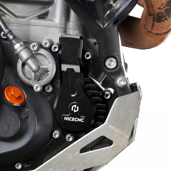 Tuning Wasserpumpendeckel Schwarz passend für GasGas 700 SM ES 2022-2025